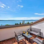 Апартаменты Moderne Penthousewohnung Nur 180 Meter Zum Mit Herrlicher Dachterrasse