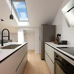 Moderne Penthousewohnung Nur 180 Meter Zum Mit Herrlicher Dachterrasse Апартаменты Цриквеница