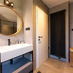 Moderne Penthousewohnung Nur 180 Meter Zum Mit Herrlicher Dachterrasse *