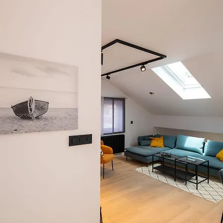 Lägenhet Moderne Penthousewohnung Nur 180 Meter Zum Mit Herrlicher Dachterrasse Crikvenica