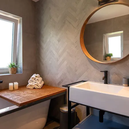 Apartment Moderne Penthousewohnung Nur 180 Meter Zum Mit Herrlicher Dachterrasse Crikvenica