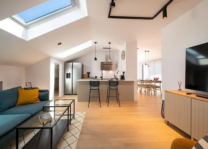 Moderne Penthousewohnung Nur 180 Meter Zum Mit Herrlicher Dachterrasse