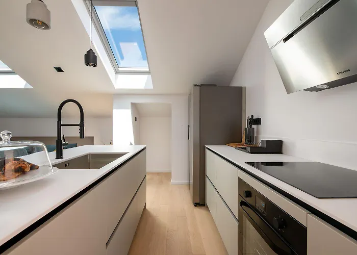 Moderne Penthousewohnung Nur 180 Meter Zum Mit Herrlicher Dachterrasse Lägenhet Crikvenica