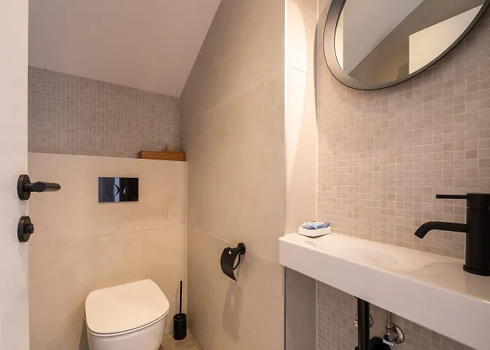 Moderne Penthousewohnung Nur 180 Meter Zum Mit Herrlicher Dachterrasse Lägenhet