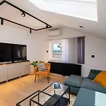 Apartmán Moderne Penthousewohnung Nur 180 Meter Zum Mit Herrlicher Dachterrasse