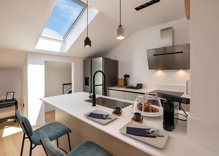 Moderne Penthousewohnung Nur 180 Meter Zum Mit Herrlicher Dachterrasse * Crikvenica